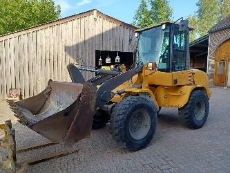 Volvo L 30 B