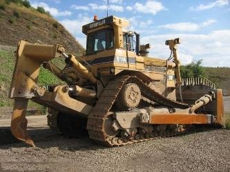 CAT D 9  R