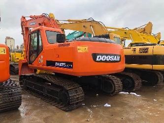 Doosan 225 LC