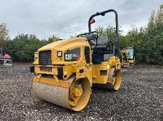 CAT CB 2.7