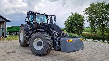 Valtra Q 305