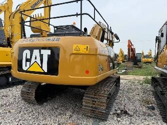 CAT 320D2