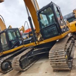 CAT 325 D