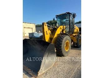 CAT 930M