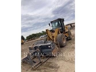 CAT 930M