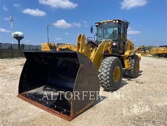 CAT 938M