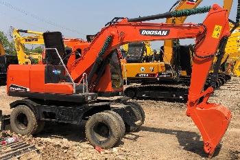 Doosan DX150W