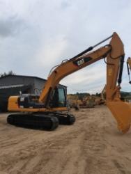 CAT 320D
