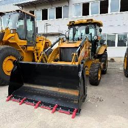 CAT 428 F