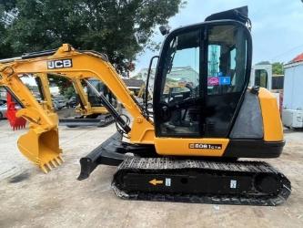 JCB 8061