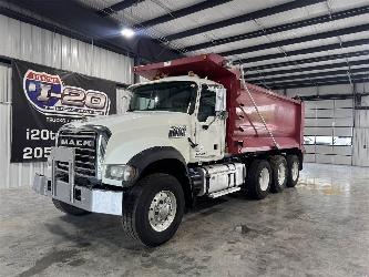 Mack GU713