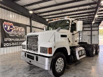 Mack Pinnacle