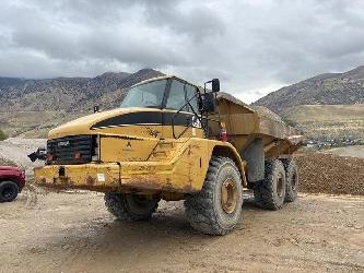 CAT 740