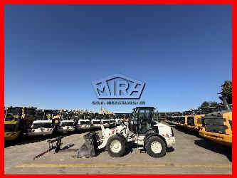 CAT 908M