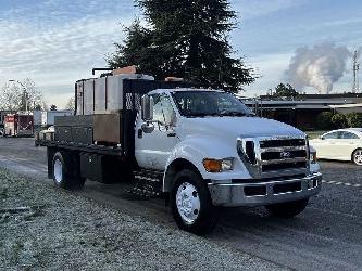 Ford F-750