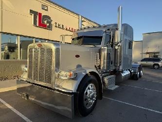 Peterbilt 389