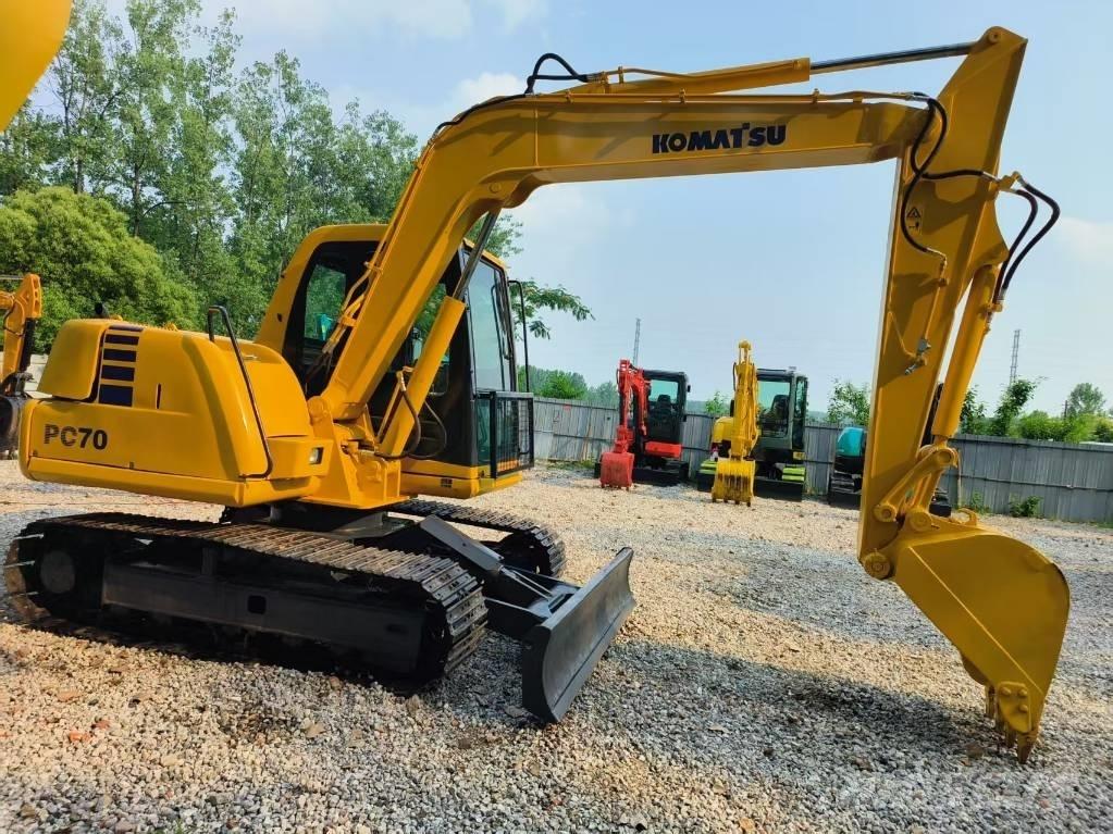 Komatsu PC 70-7 大型油圧ショベル12t以上（パワーショベル・ユンボ）