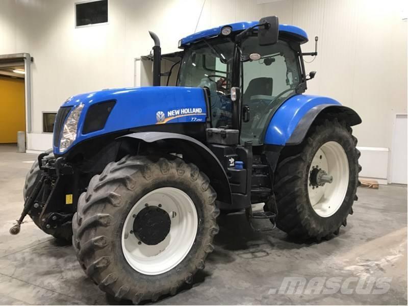 New Holland T 7.250 トラクター