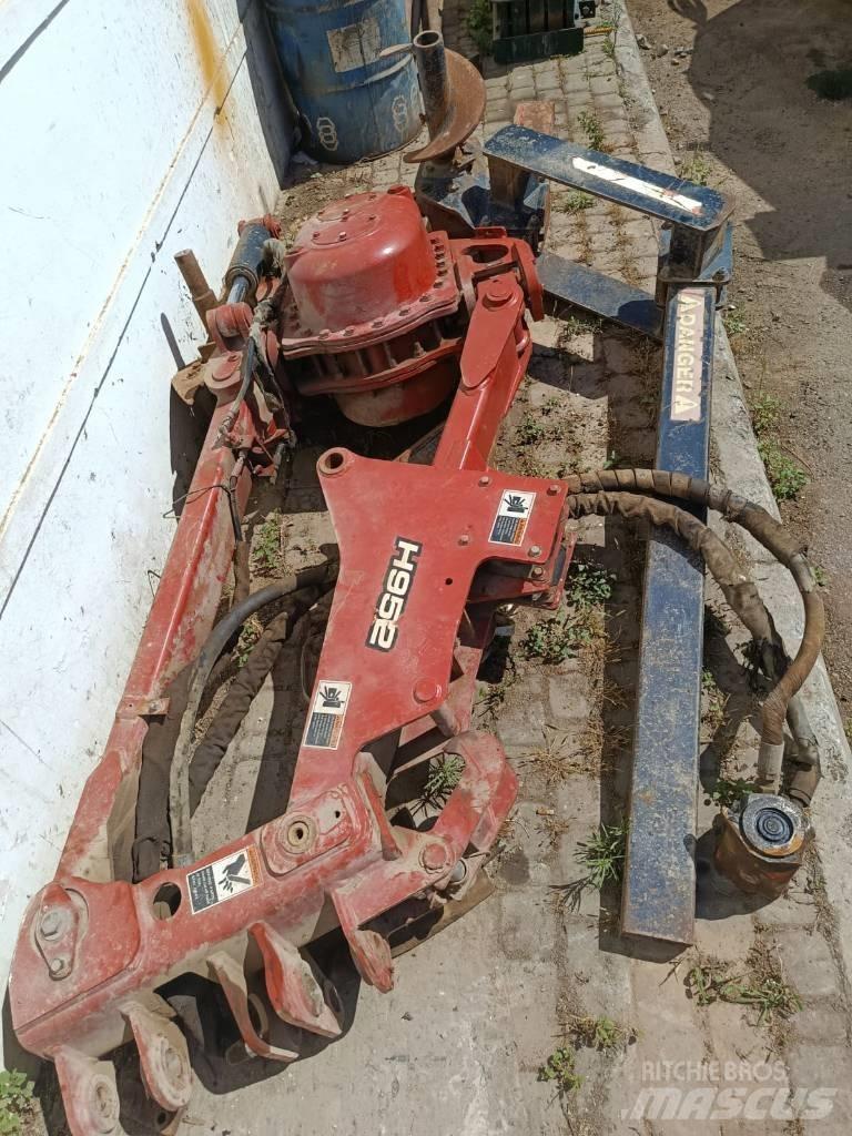 Ditch Witch RT115 トレンチャー