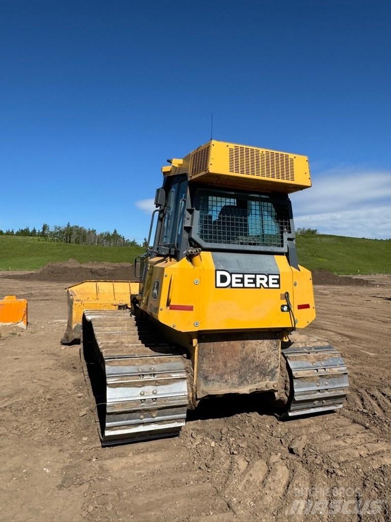 DEERE 700J ブルドーザー