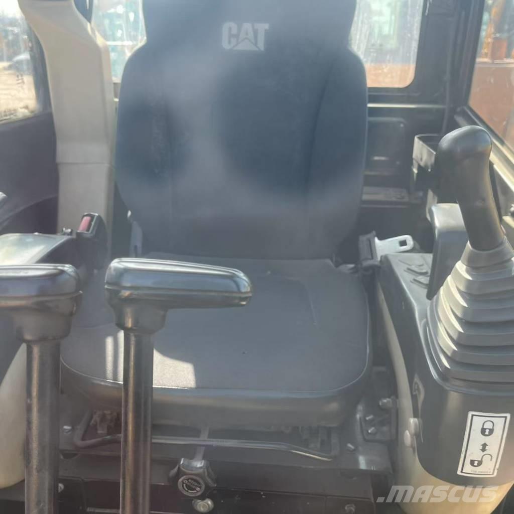 CAT 306 E ミニ油圧ショベル 7t以下（ミニユンボ・ミニディガー）