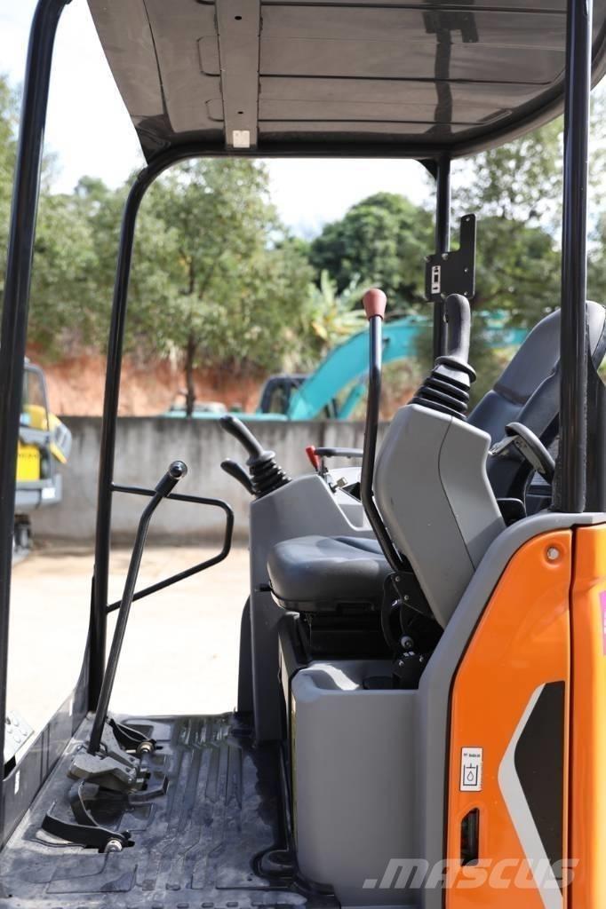 Doosan DX 17 大型油圧ショベル12t以上（パワーショベル・ユンボ）
