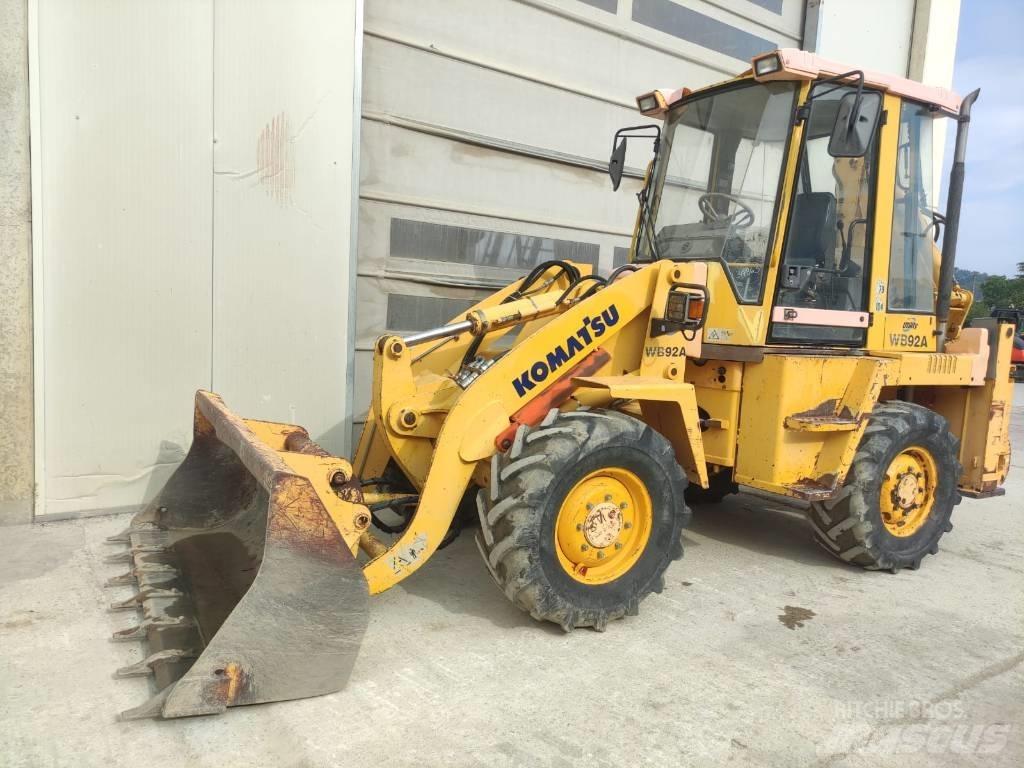 Komatsu WB 92 A バックホーローダー