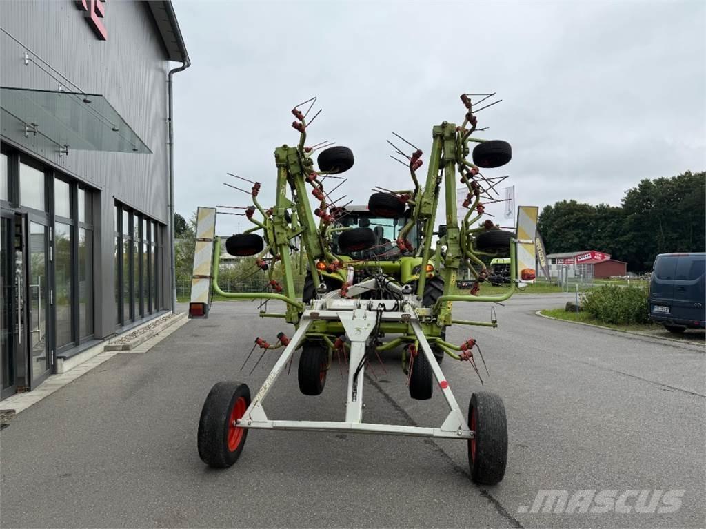 CLAAS Volto 870 T テッダー・テッダーレーキ