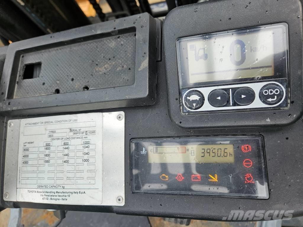 Toyota 8FGF18F LPGフォークリフト