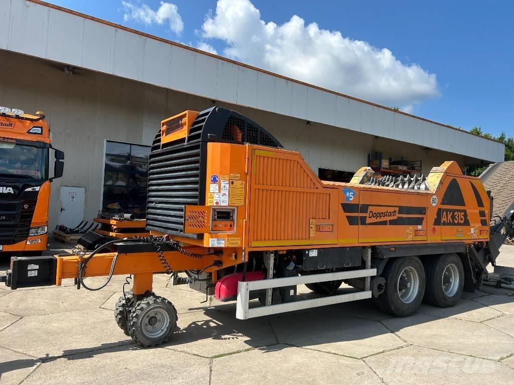 Doppstadt AK 315 自走式クラッシャー
