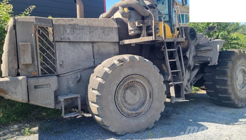 Volvo L 350 F ホイールローダー・タイヤショベル