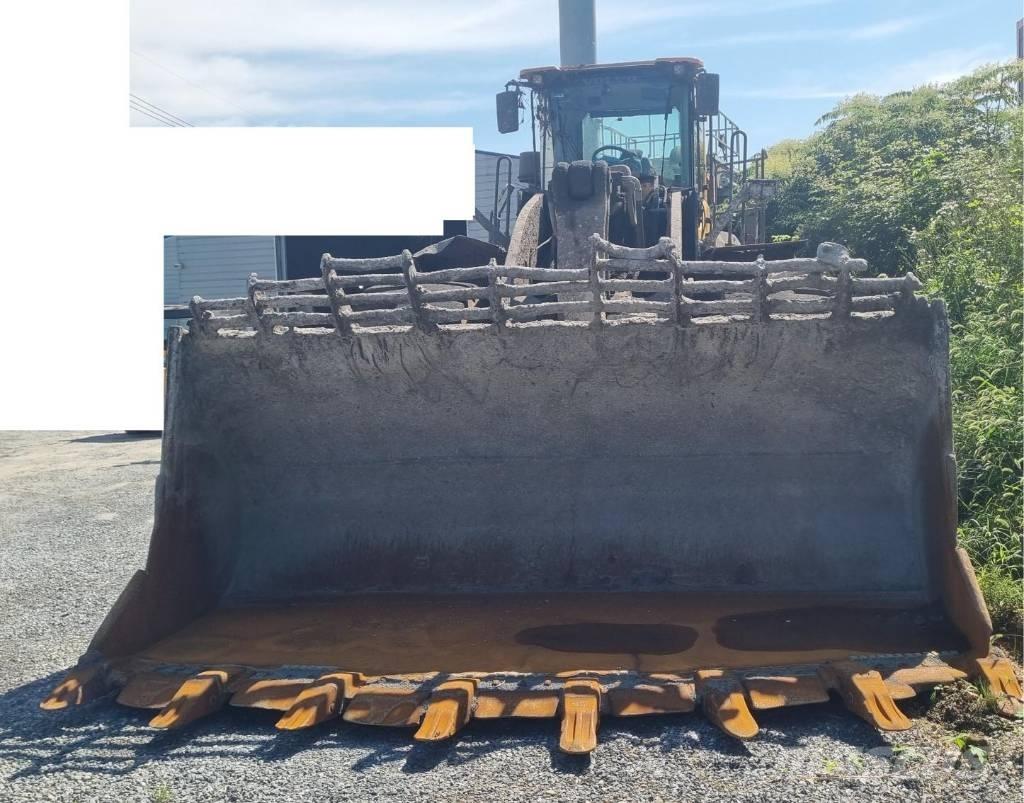Volvo L 350 F ホイールローダー・タイヤショベル