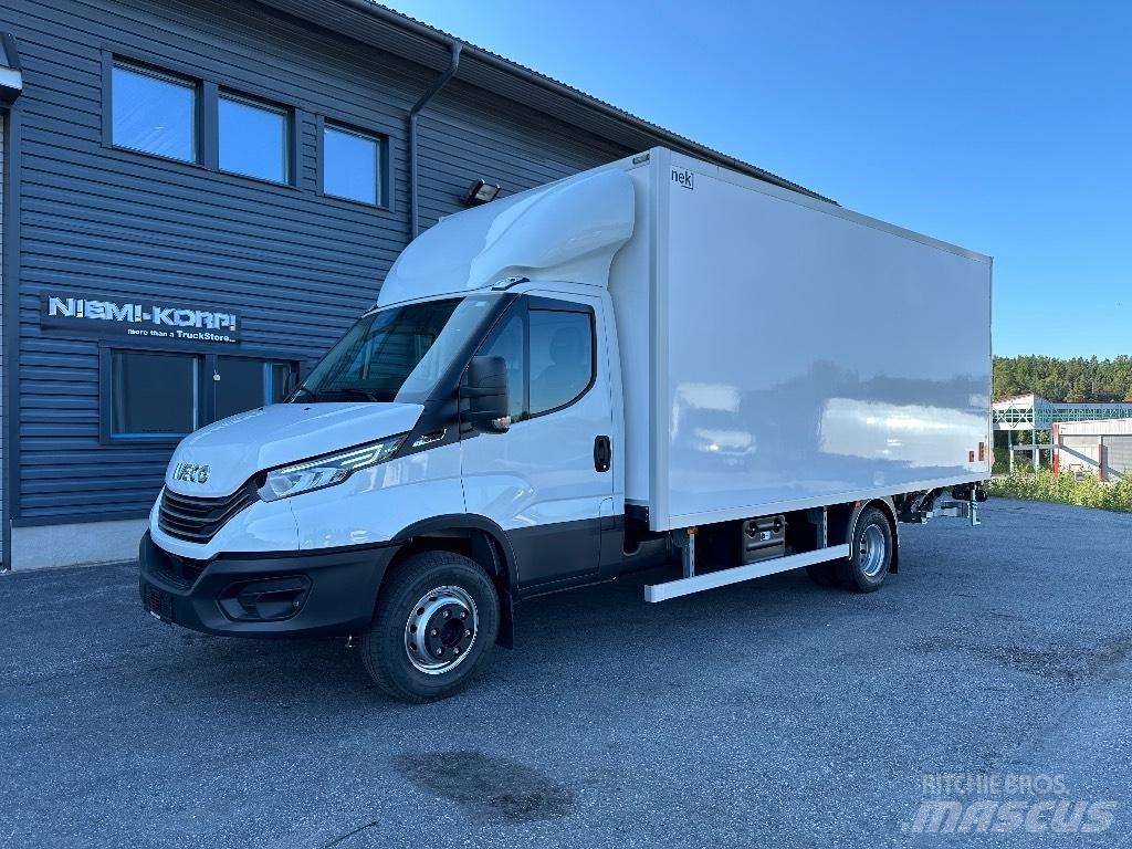 Iveco Daily 72C18 A8 ボックストラック