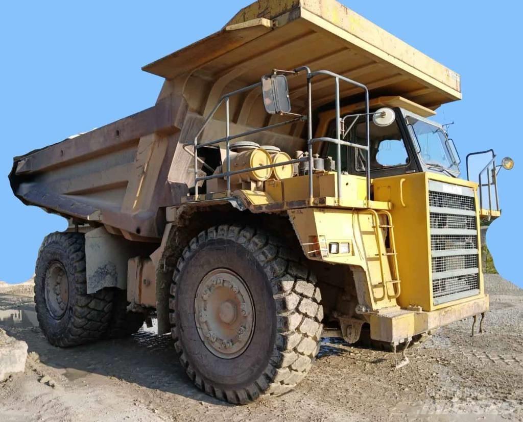 Komatsu HD 605-5 リジットフレーム式ダンプトラック