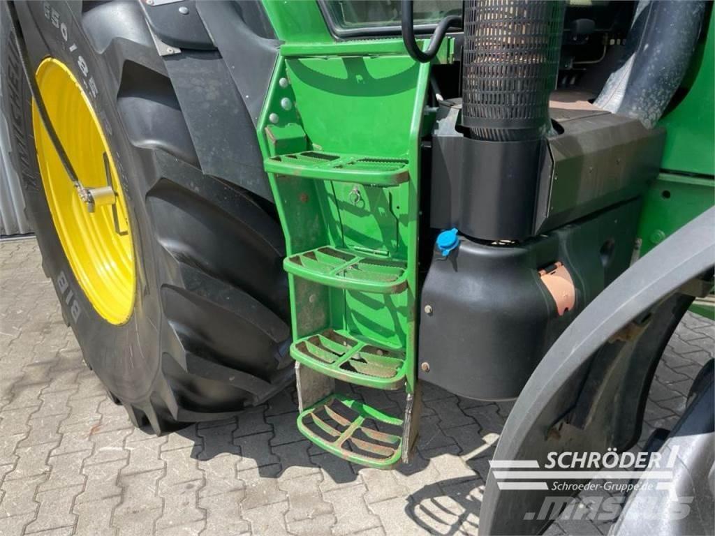 John Deere 6170 R トラクター