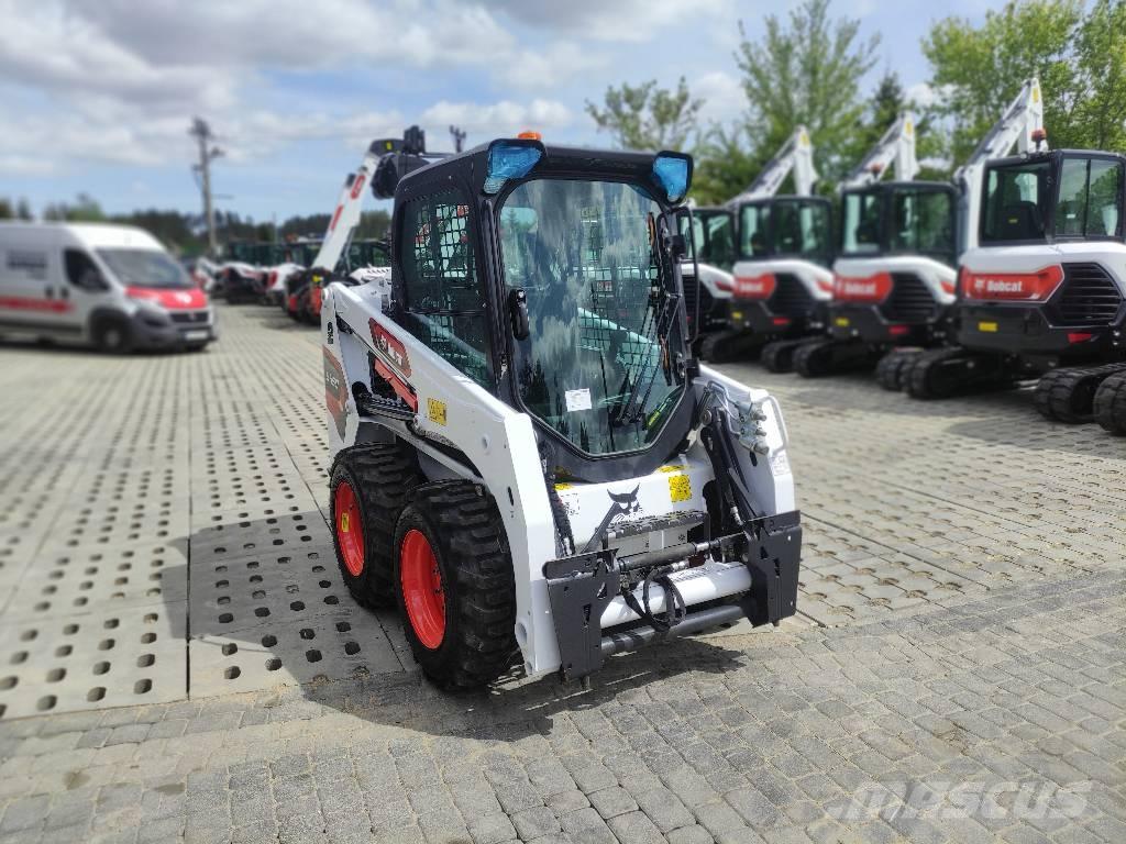 Bobcat S450 スキッドステアローダー