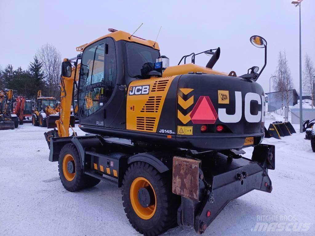 JCB JS 145 W ホイール式油圧ショベル（パワーショベル・ユンボ・バックホー）
