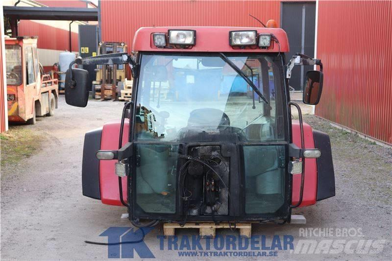 McCormick MTX 185 キャビン及び内装