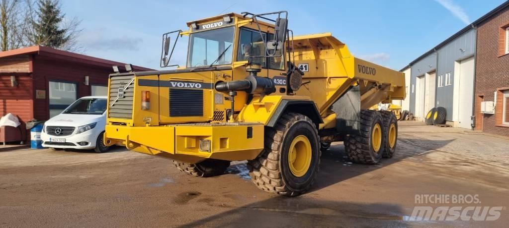 Volvo A 30 C 6x6 アーティキュレート式ダンプトラック