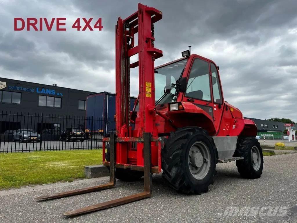 Manitou M30-4 4X4 ラフターテレントラック