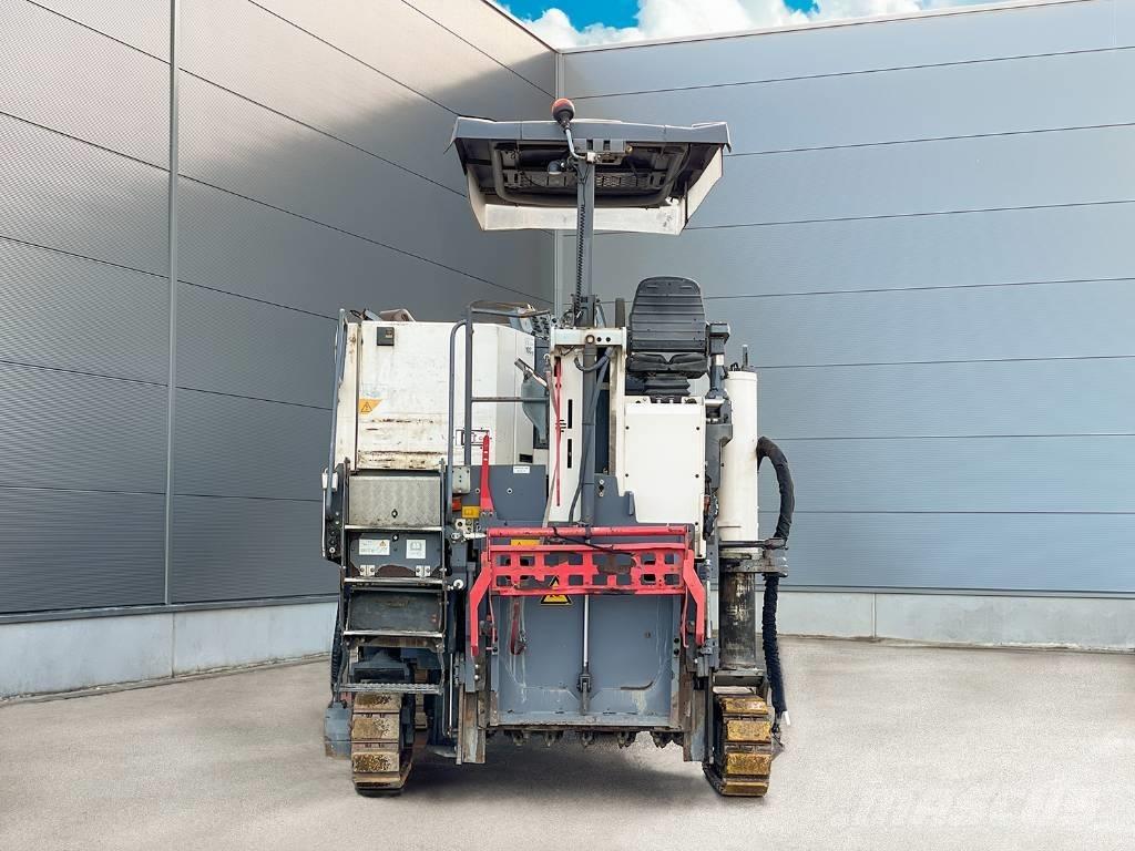 Wirtgen W 120 CFI アスファルトコールドミリングマシーン