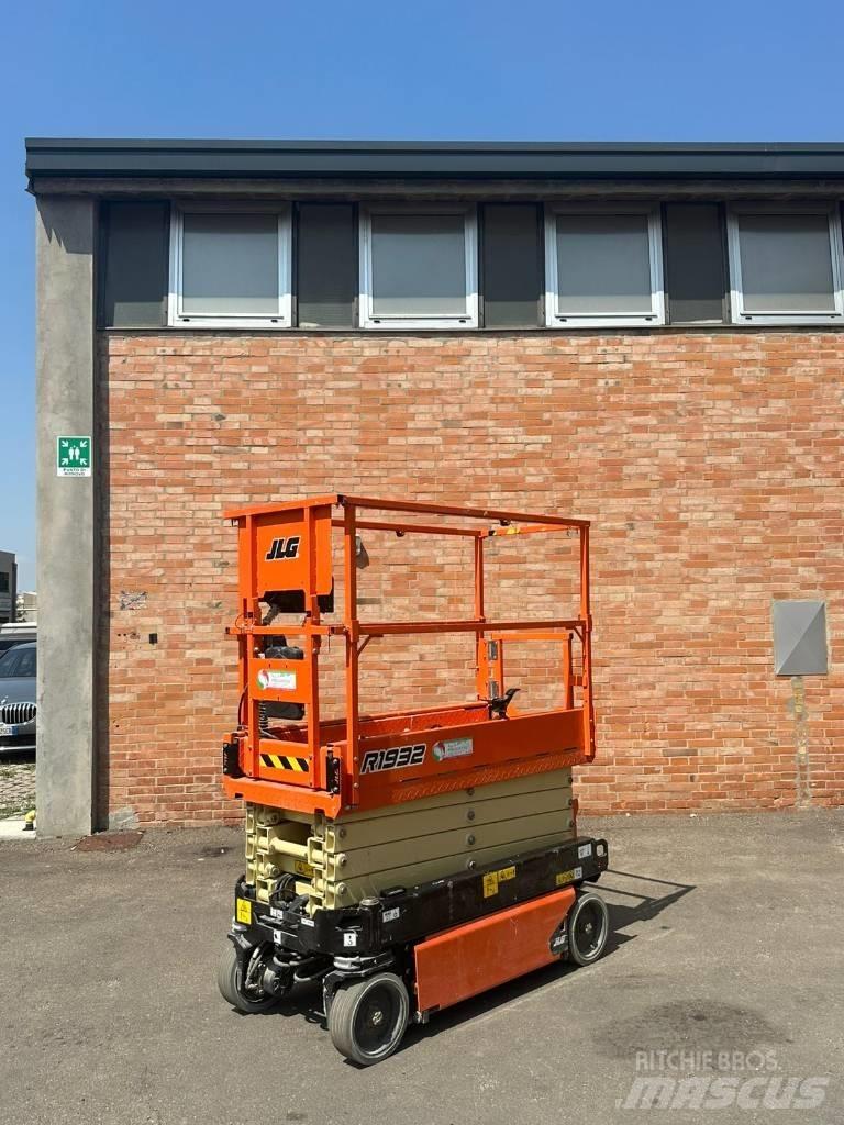JLG 1932 R シザースリフト