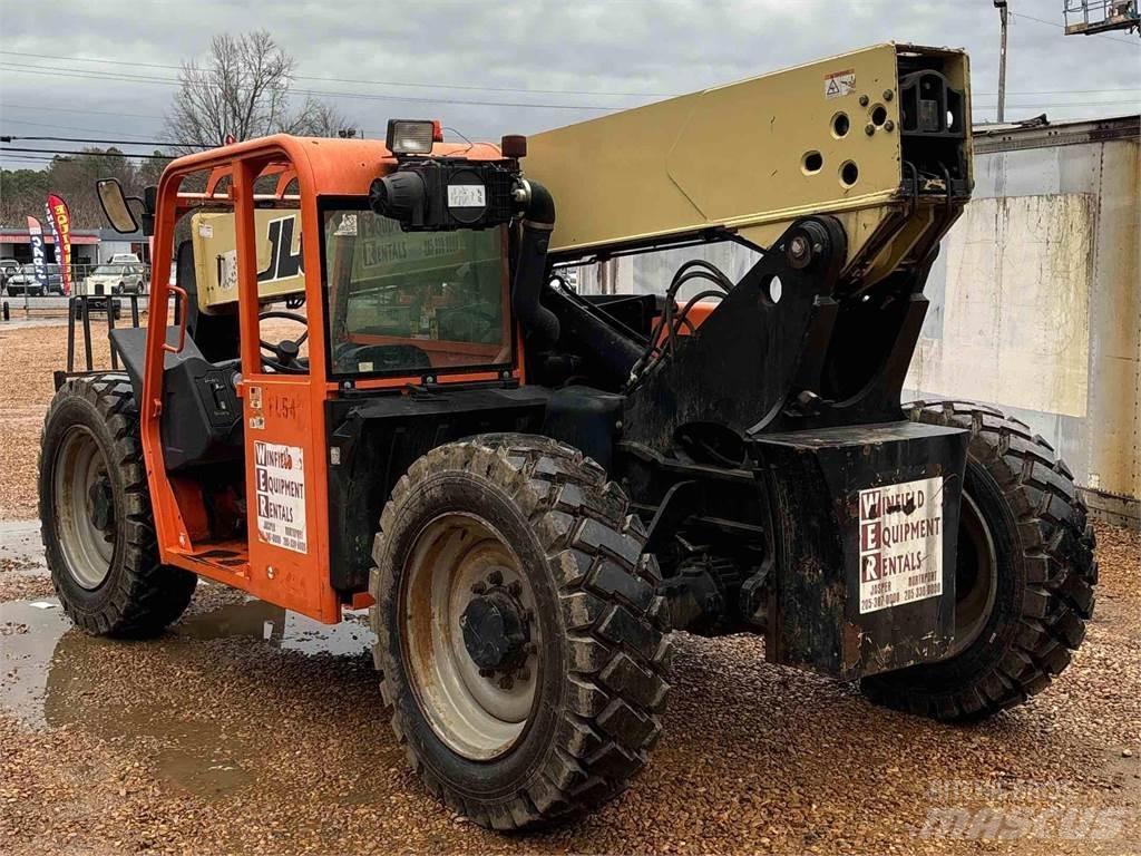 JLG G6-42A テレスコーピックハンドラー