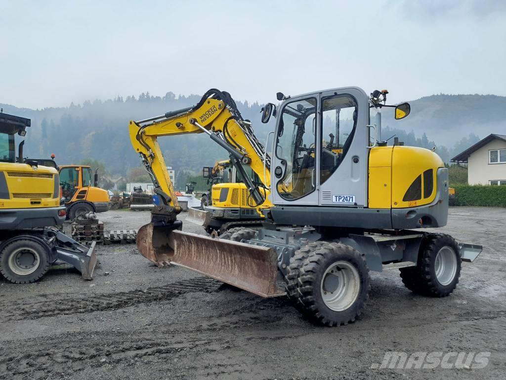 Wacker Neuson EW100 ホイール式油圧ショベル（パワーショベル・ユンボ・バックホー）