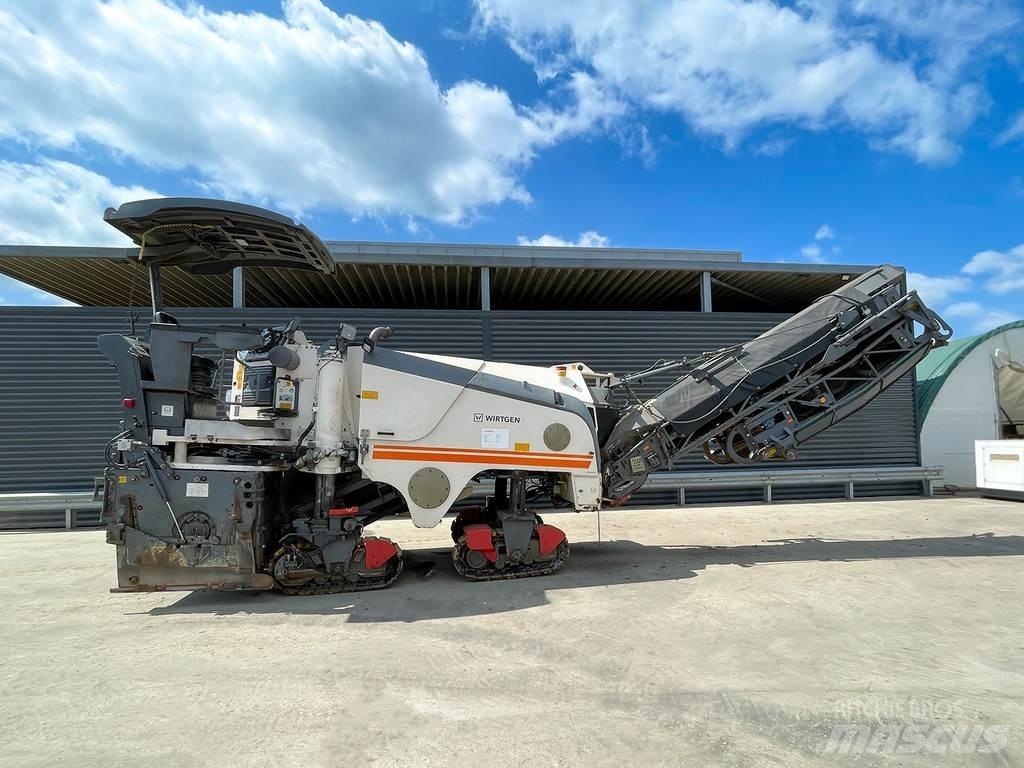 Wirtgen W 120 FI アスファルトコールドミリングマシーン