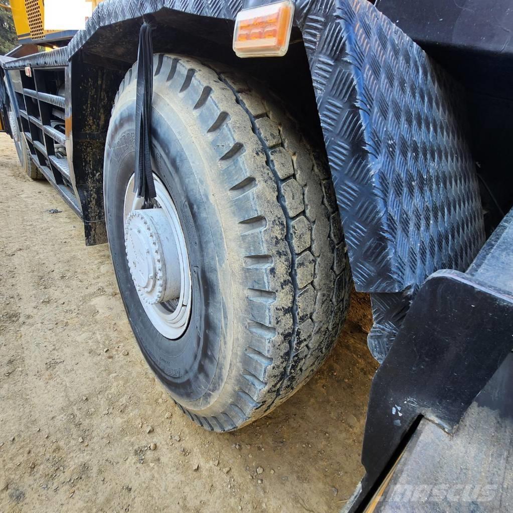 Tadano TR 500 M-2 ラフテレーンクレーン