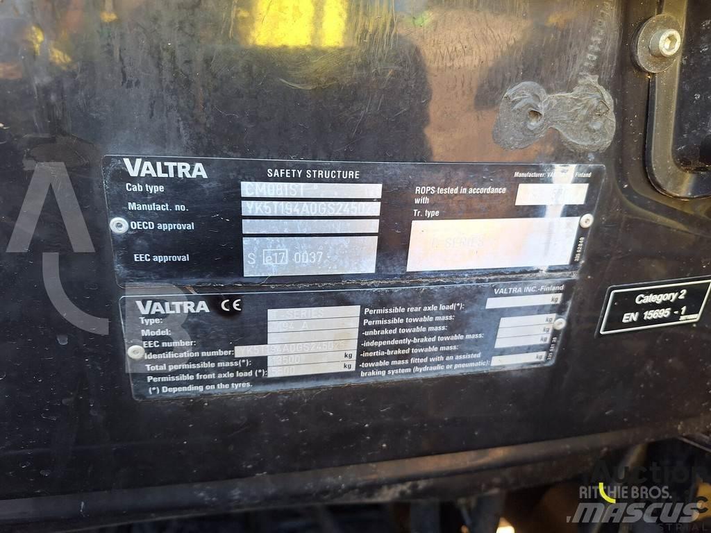 Valtra T 194 A トラクター