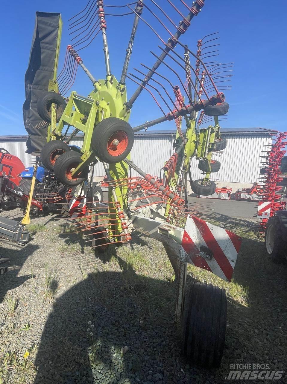 CLAAS LINER 1550 ウィンドローア/レーキ