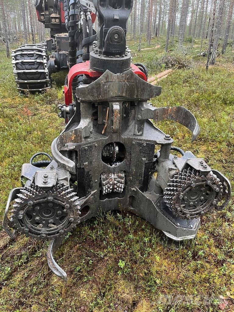 Komatsu 901 XC ハーベスター