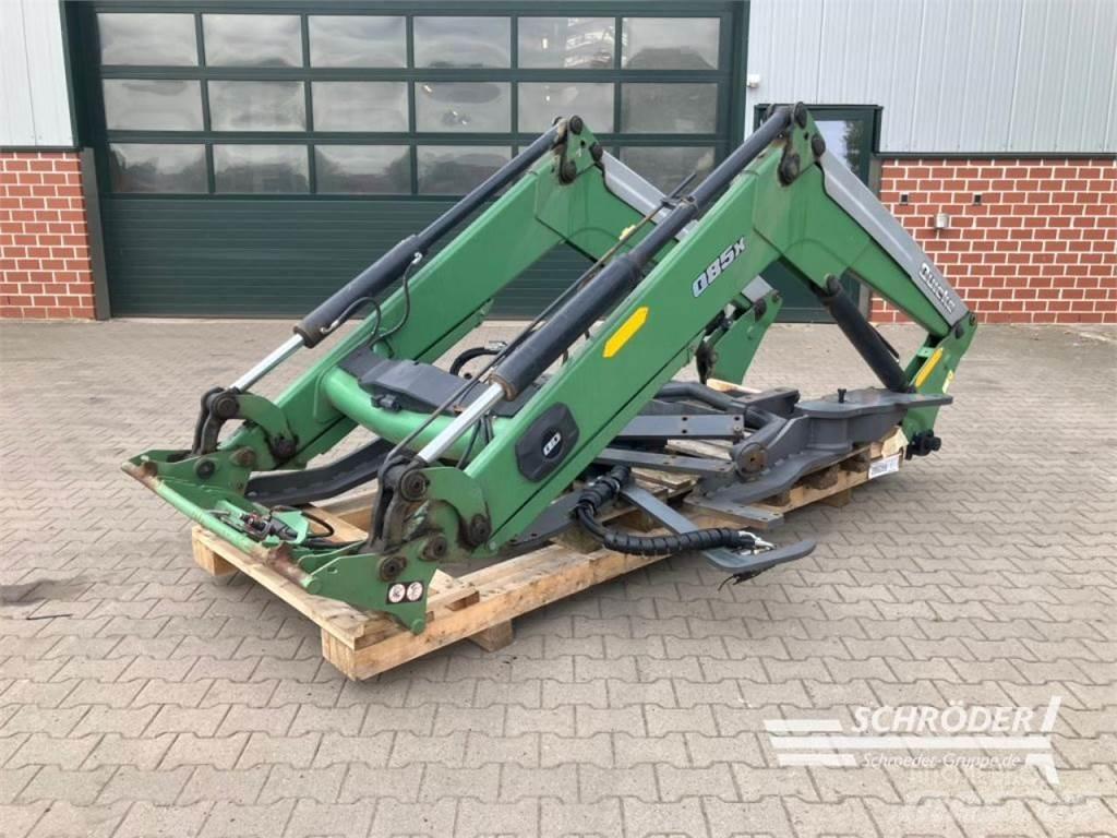 Ålö Q 85 X フロントローダーとディガー